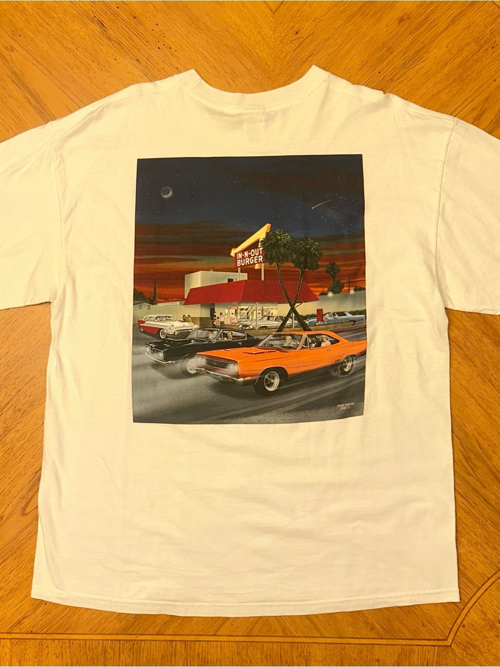 In-N-Out Burgers T-Shirt Mens XL Mike Rider 2007 White Y2K Cars California READ!
